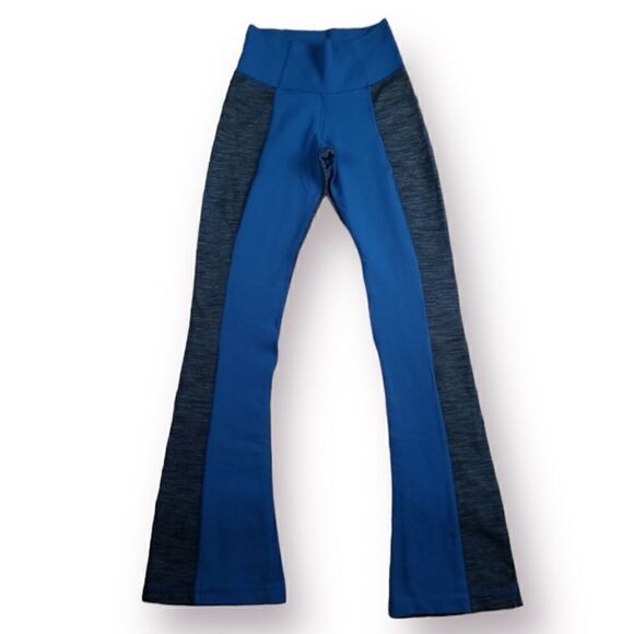 Lululemon Barre Pulse Pant (Regular) Blue/Reversible Slub Limitless Blue 2 - Picture 1 of 12